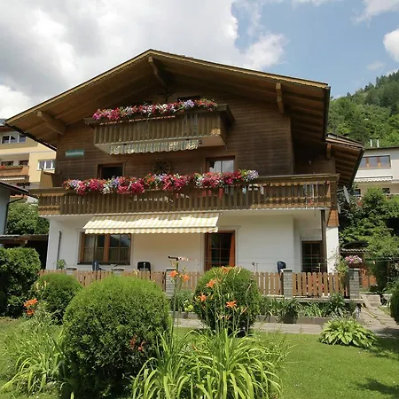 Apartmán Haus Larcher *