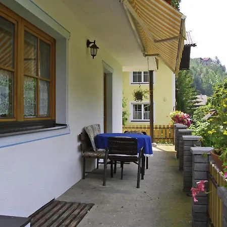 Apartment Haus Larcher